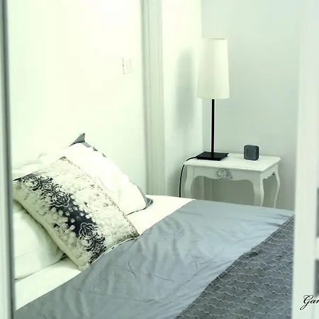 Giuseppe Avezzana Apartment